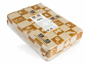 Klei 8251, bruin gespikkeld met chamotte 0 - 0,5 mm 15%