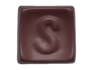 MT588 Red Brown
